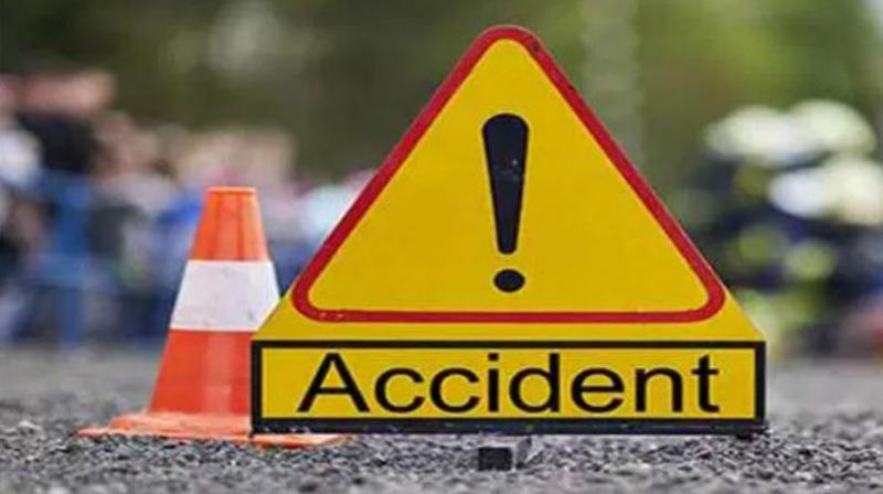 2 killed, 1 injured in road accident