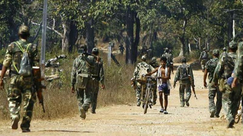 Naxal commander killed in encounter with security forces