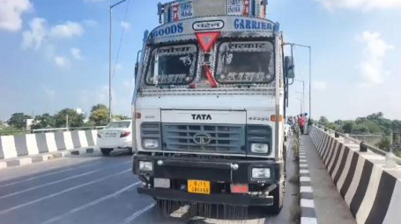 Punjab Road Accident: Horrific Road Accident in Sangrur, Two Youths Crushed to Death