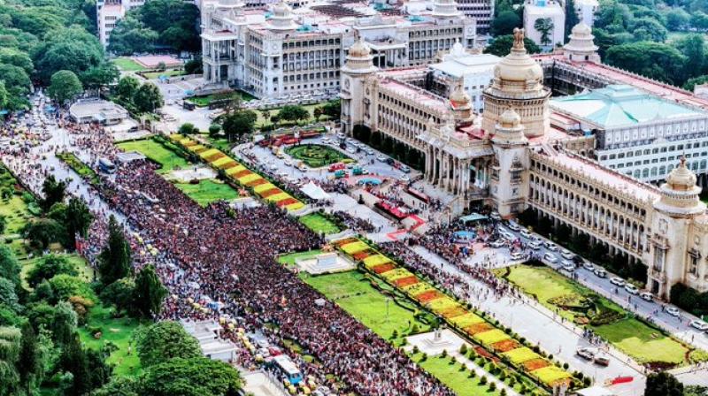 Chinnaswamy Stadium Stampede: FIR Against RCB, Event Organisers & Others For Criminal Negligence