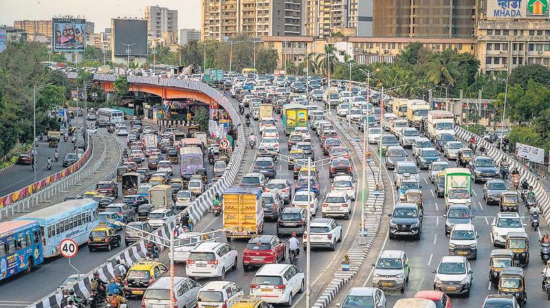 Mumbai Threat Call: that 34 ‘'human  bombs' carrying ‘400 kg of RDX' planted, Police on High alert