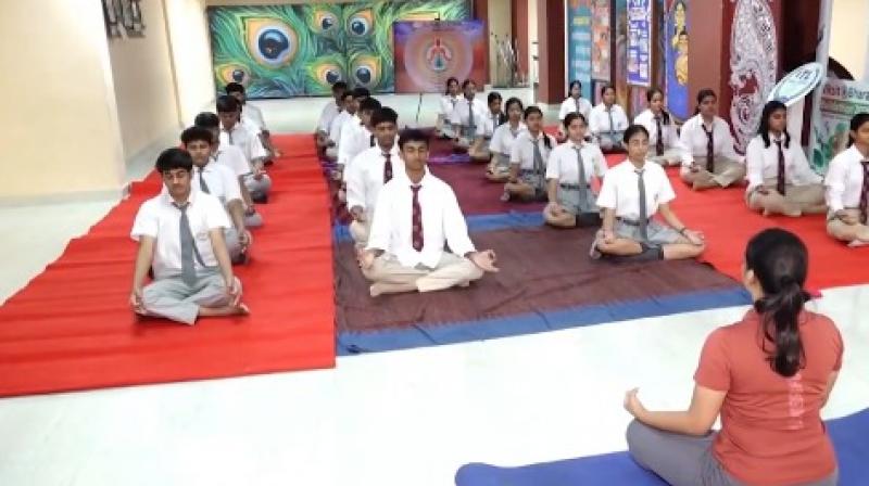 Schools in Delhi-NCR Suspend Outdoor Activities as Region Battles Alarming Air Pollution (PTI)