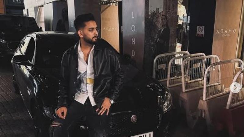 Elvish Yadav House Attack: All cameras in Gurugram are being checked after Attack, Probe underway Elvish Yadav House Attack: All cameras in Gurugram are being checked after Attack, Probe underway