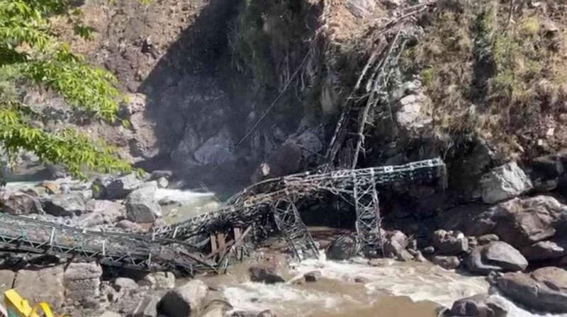 Landslide Breaks Hemkund Sahib Bridge 