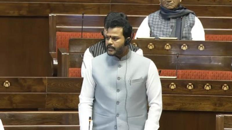 IndiGo crisis occurred due to rostering and internal planning, says Civil Aviation Minister; UBT MP calls airline “crooked”