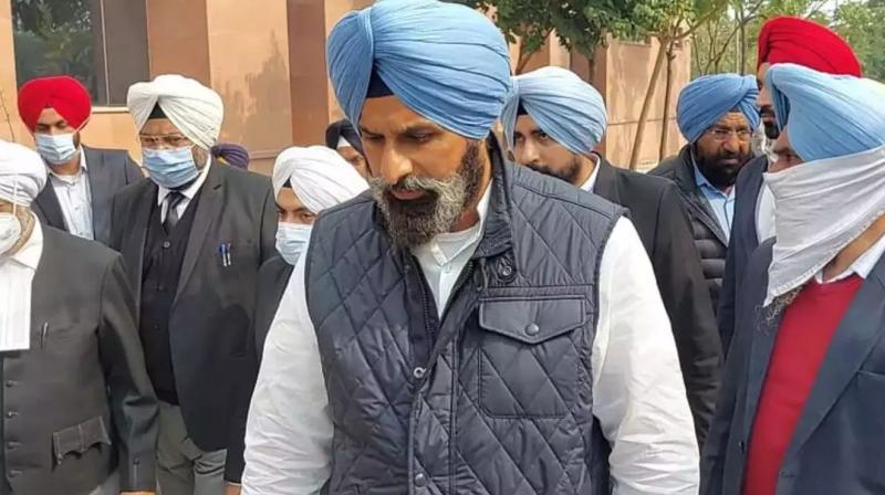 Supreme Court Orders Bikram Majithia to Appear Before SIT in Drugs Case 