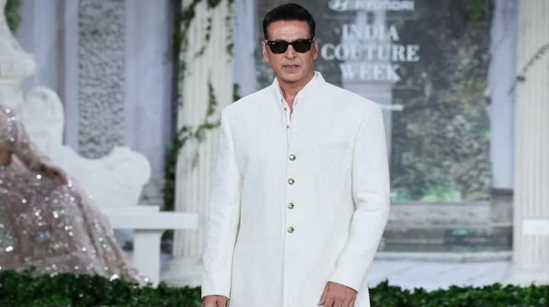 Akshay Kumar's Teenage Daughter Asked To Send Nude Photo While Playing Online Game