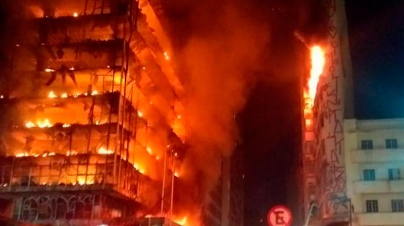 Building in Sao Paulo collapses in fire