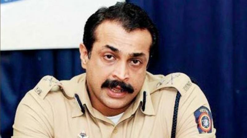 Mumbai top cop Himanshu Roy commits suicide
