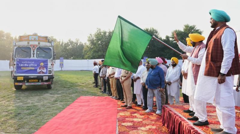 Punjab Govt Begins Distribution of Quintals of Free Wheat Seeds to Flood-Affected Farmers; CM Mann Flags Off Trucks