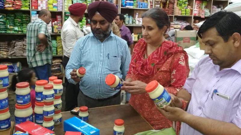 Look alike desi ghee