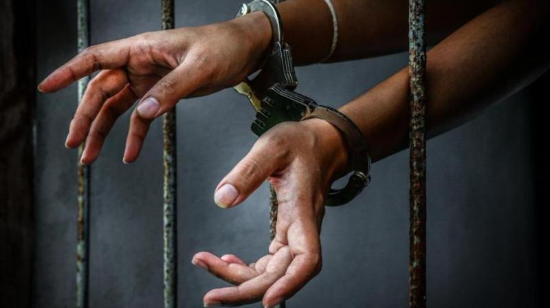 Man arrested for thrashing minor girl