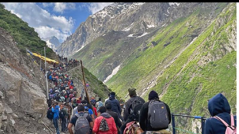 Amarnath Yatra temporarily suspended in view of heavy rains 