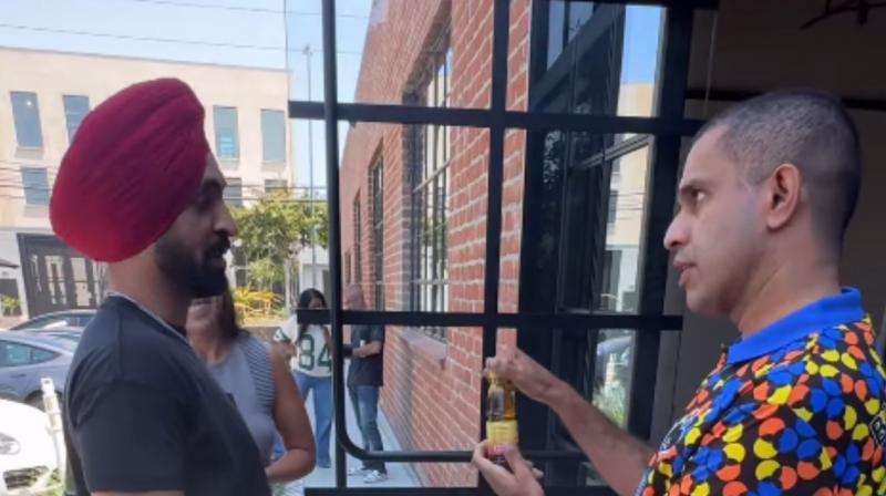 Title: Diljit Dosanjh Recieves Warm Welcome With 'Saron Da Tel' ceremony at Apple Music Studio  