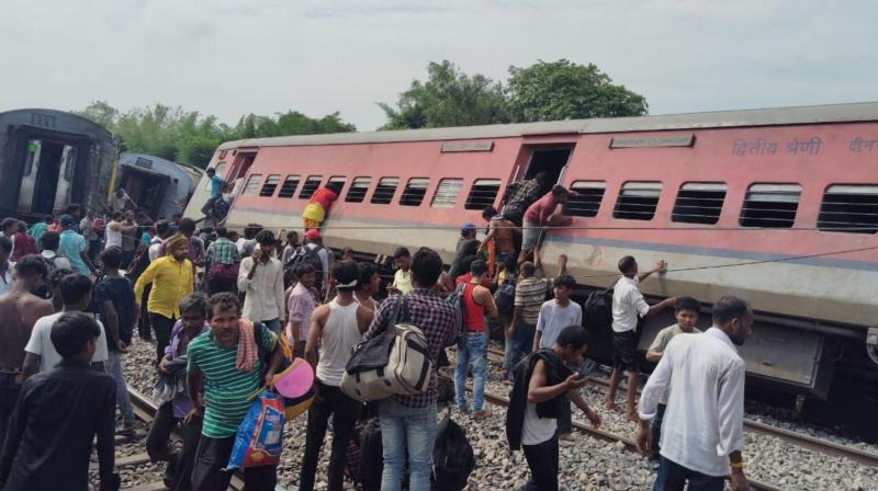 Gonda Train Derailment News: Chandigarh-Dibrugarh Express Derails, CM Yogi takes cognizance  