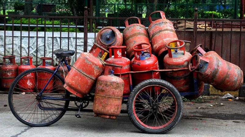 Commercial LPG prices hiked; domestic LPG remains unchanged