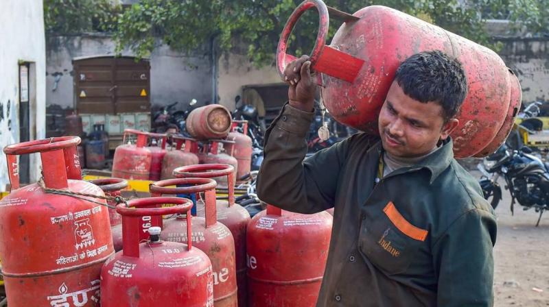 LPG Cylinder Price Cut: Commercial LPG Becomes Cheaper from Delhi to Mumbai