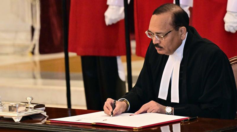 Newly Appointed CJI Surya Kant Offers Tribute to Mahatma Gandhi and Dr. B.R. Ambedkar