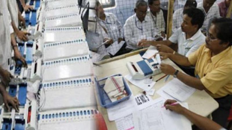 Counting of votes begins