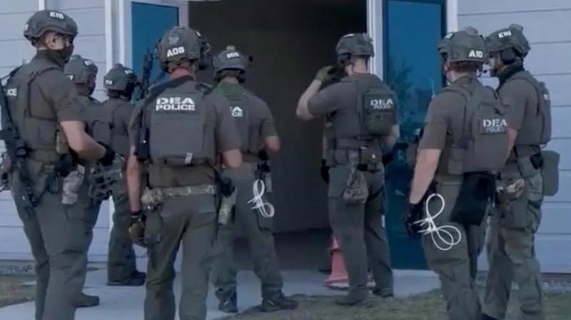 US Detains Koreans 'Illegal Aliens' in Immigration Raid; Korea Says 'Unjustly Infringe Upon Rights'