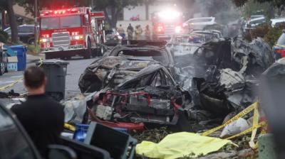 San Diego: Plane Crash in Residential Area — All Aboard Feared Dead, 10 Homes Damaged