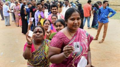 Despite rains heavy polling in early hours at Chengannur