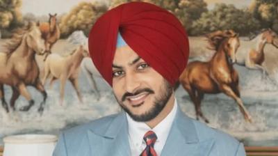 Punjabi Singer Rajvir Jawanda Continues To Be On Ventilator Under Close Monitoring By Specialists 