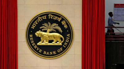 RBI increases limit of UPI transaction, details inside 