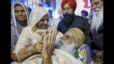 Farmer leader Jagjit Singh Dallewal upon his arrival in Amritsar on Thursday. (PTI)