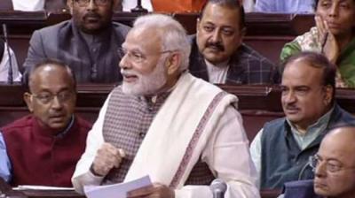 Modi targets Cong, Gandhis' "selfish interests" for Emergency