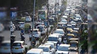 The construction has occupied two lanes on the route, leading to heavy congestion and slow vehicle movement.  File Photo.