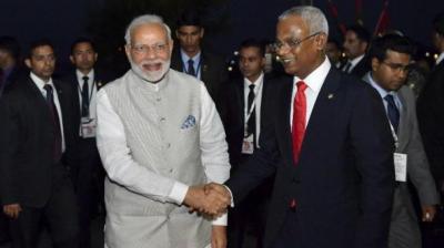 PM Modi, new Maldivian Prez Solih hold talks