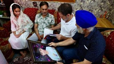 Rahul Gandhi Visits Shelling-Hit Poonch, Promises to Raise Citizens’ Plight Nationally