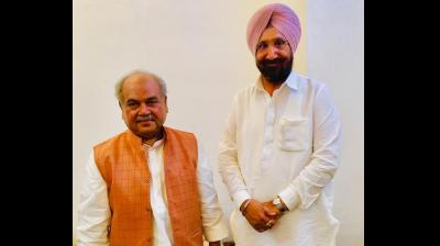 S. Randhawa With Union Ministers Tomar & Paswan