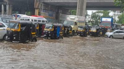 Mumbai Rains News: Heavy rainfall in Mumbai, IMD issues Orange alert 