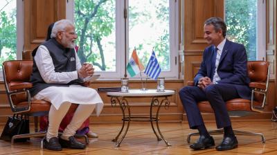 PM Modi Meets Greek PM