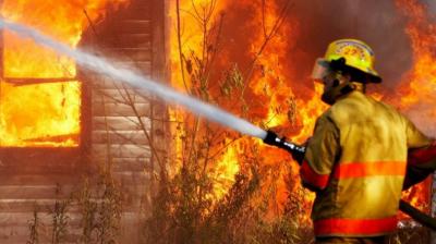 Fire breaks out in Noida