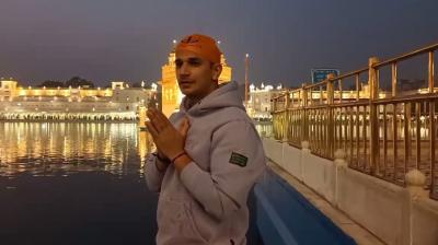 Prince Narula at Golden Temple
