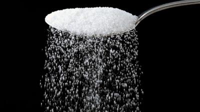 Sugar falls on reduced demand