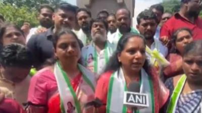 Congress Failed Telangana: Telangana Jagruthi President At Protest Against Violations In TSPSC Exam