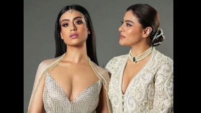 Kajol & Nysa Devgn Poses Together