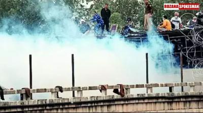 Haryana Police Resort to Tear Gas Shells, Water Cannons, Pepper Spray to Stop Farmers