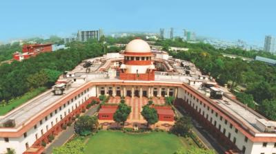 Supreme Court Summons Chief Secretaries of All States and UTs Over Non-Compliance in Stray Dog Menace Case