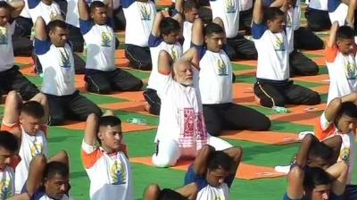 PM Modi doin Yoga