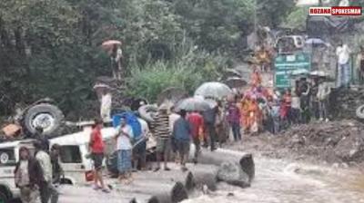 Flash Floods Wreak Havoc in Himachal Pradesh's Gambhar Pul Area