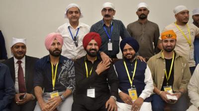 Gippy Grewal, Karamjit Anmol & Binnu Dhillon