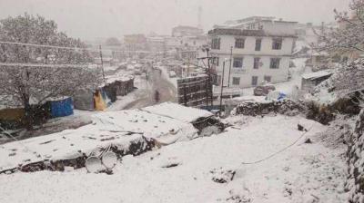 Chardham Yatra resumes as weather clears up