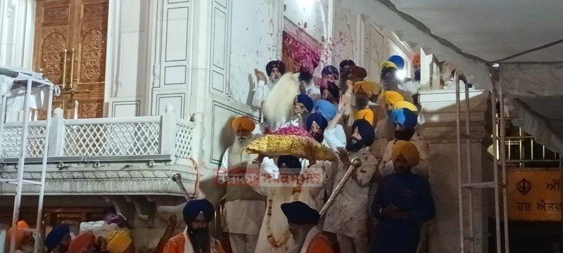 Sachkhand Sri Harmandir Sahib, Amritsar (26-04-2023)
