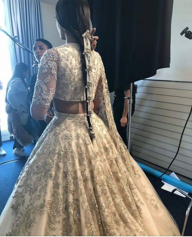 First Look of  Sonam Kapoor Cannes Film Festival 2018 