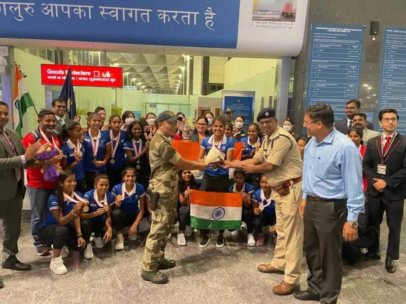 Indian Jr Women’s Hockey Team Receives Grand Welcome in Bengaluru after Title Win at Jr Asia Cup, Japan
